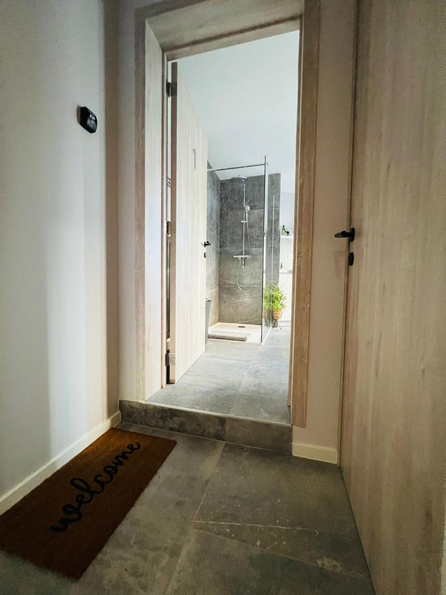 Appartement Mini Studio Une Personne à Liège Extérieur photo